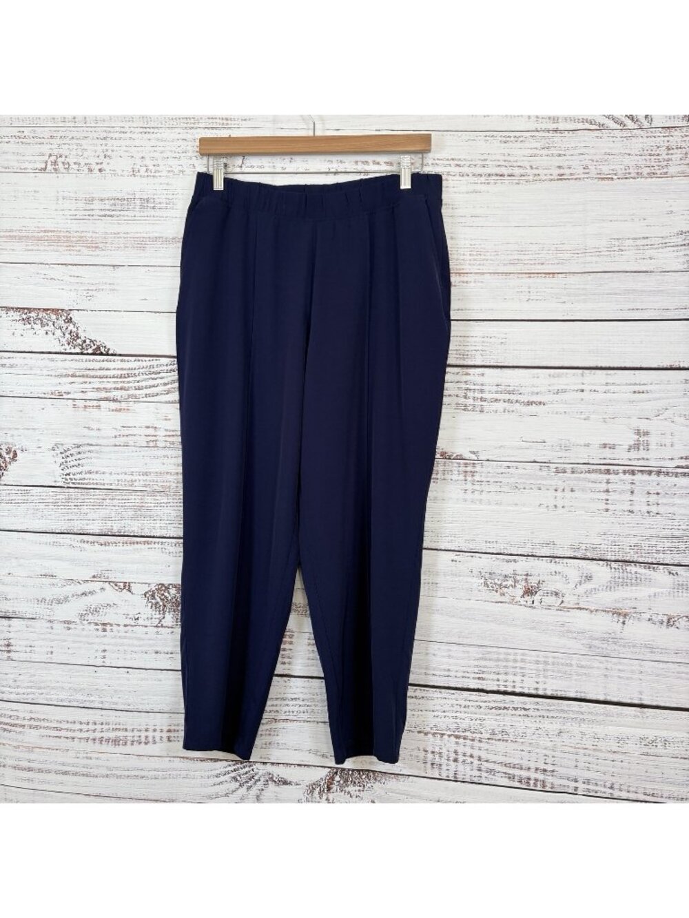 LOGO Lori Goldstein Purple Front Seam Ankle Pants